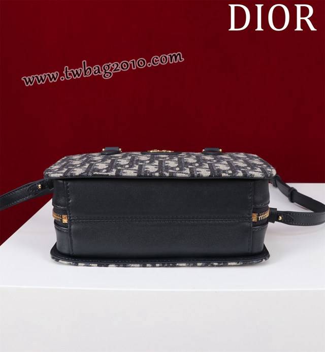 Dior专柜2024新款迪奥高仿原单迷你小方包蒙田30系列迷你医生包 djfk1480